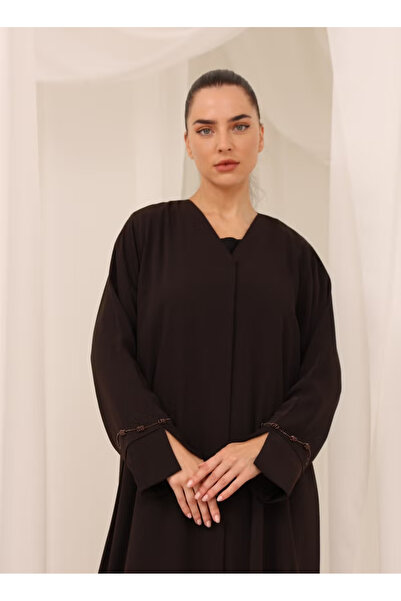 Nikias Abaya Crepe Abaya With Handwork On Sleves
