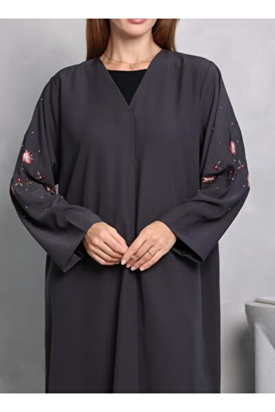 Nikias Grey soft crepe with light thread