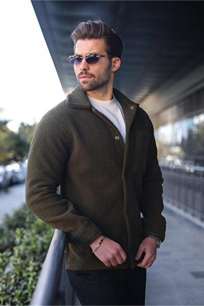 Madmext Ανδρικό πουκάμισο με πλαϊνές τσέπες με κούμπωμα χακί E6769