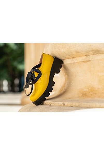 OEM Women's Lace-Up Shoes Renate Yellow Print - 37