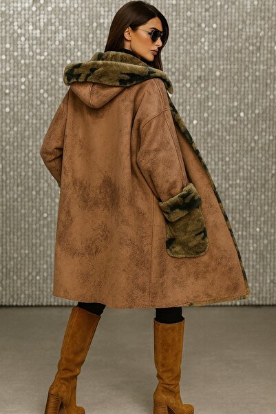 LaraLisa Дамско палто с плюшен камуфлажен мотив отвътре и нубук отвън