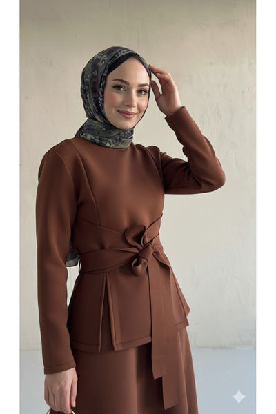 Blue Morpho Scuba Fabric Belt Detailed Skirt Set