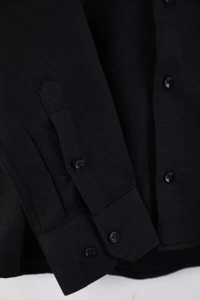 Trendyol Collection Black-White Fitted Men's Shirt Tmnss26Go00001