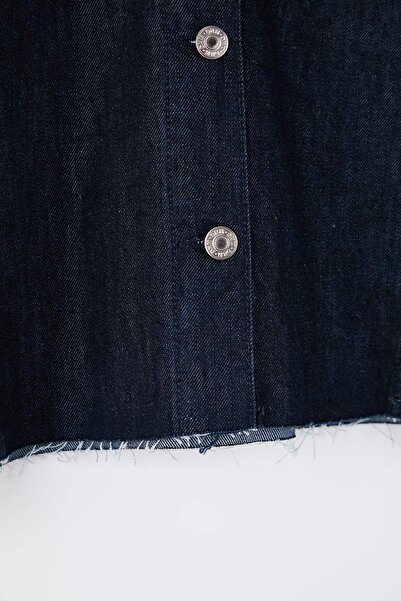 Trendyol Curve Σκούρο μπλε oversized / Μπουφάν με φαρδιά εφαρμογή, τζιν, μεγάλο μέγεθος TBBAW26AG00000