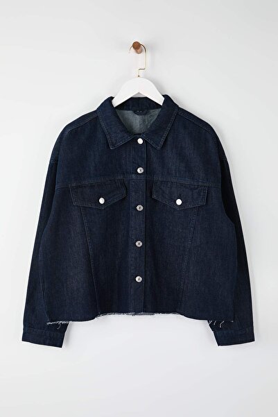 Trendyol Curve Σκούρο μπλε oversized / Μπουφάν με φαρδιά εφαρμογή, τζιν, μεγάλο μέγεθος TBBAW26AG00000