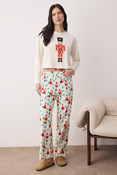 Trendyol Collection Білий 100% бавовняний новорічний комплект піжами THMAW23PT00318