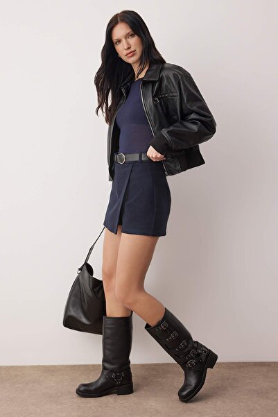 Trendyol Collection Шорти та бермуди Lacivert TWOAW21SR0037