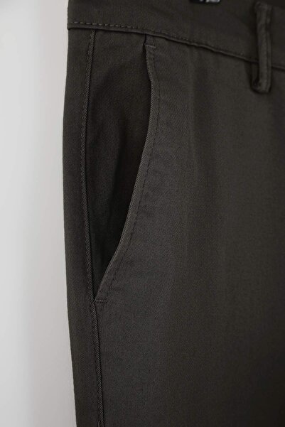 Trendyol Collection Khaki Men's Gabardine Textured Fabric Trousers Tmnaw26Pl00026