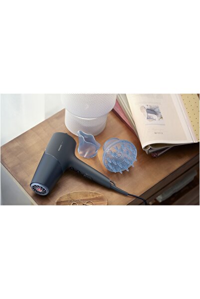 Philips Uscator de par BHD512/00, 2300W, tehnologie ThermoShield, ingrijire cu ioni, 3 setari de tem