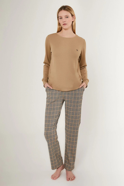 Arnetta Λεπτομερές σετ πιτζάμες με μακρυμάνικο γυναικείο ανοιχτό καφέ