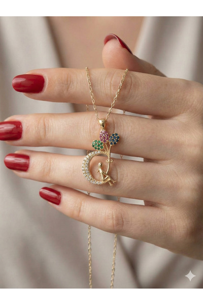 NAS fashion قلادة فتاة الفضاء بتفاصيل هلالية مرصعة بأحجار الزركون الملونة