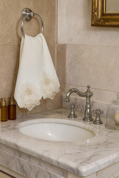 Çeyiz Bahçesi Sarem French Lace Velvet Hand Towel