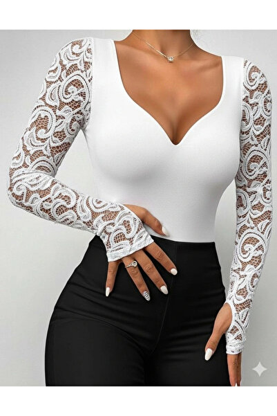 babatr.com Γυναικεία μακρυμάνικη μπλούζα με λεπτομέρεια κορδόνι με λεπτομέρει...