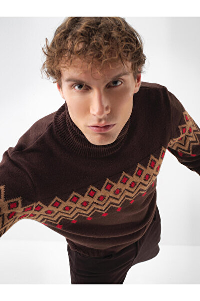 Xint Erkek Kahverengi Yünlü Desenli Kazak