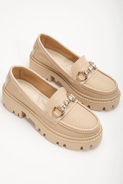 Genel Markalar Yesenia Kadın Nude Elmas Detay Tokalı Loafer Ayakkabı