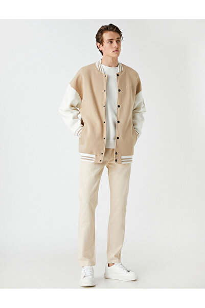 Koton Basic-Hose mit Knopfdetail und Taschen