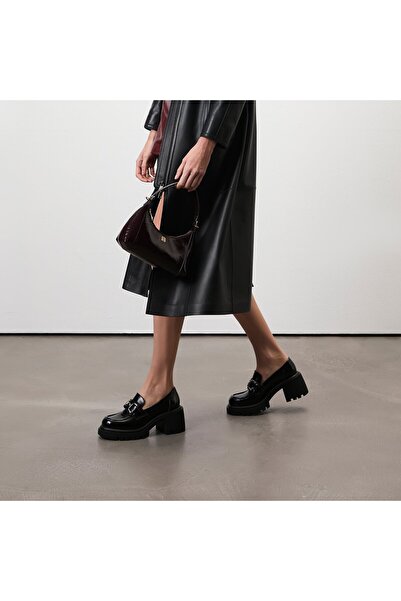 Desa Дамски черни кожени ежедневни обувки на висок ток