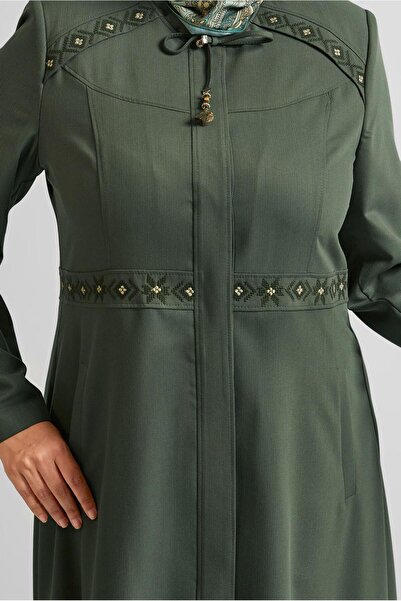 Alvina Lace Embroidered Pardesü 10211