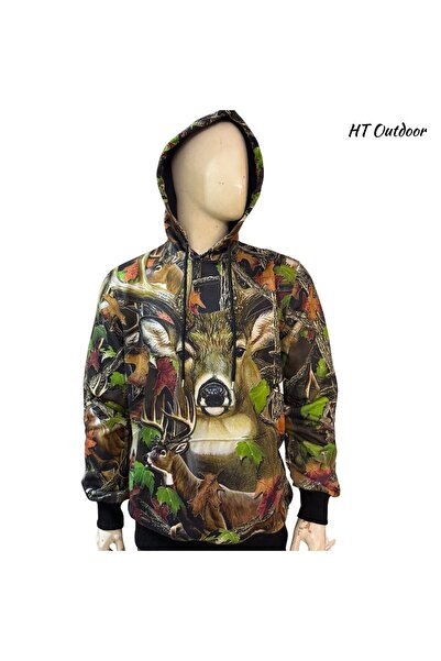HT Outdoor Our Deer-Patterned Fleece Model.
