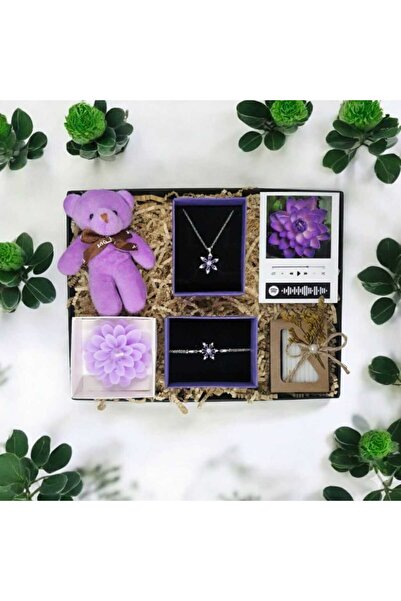 MARMORİ Kişiselleştirilebilir Çelik Mor Lotus Kolye Bileklik Set SABUN Peluş Ayıcık Mum Hediye Seti
