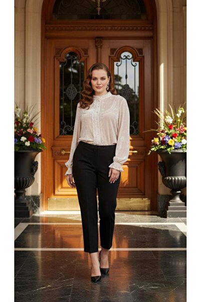 Nidya Moda Kadın Kahverengi Paça Nervürlü Kumaş Pantolon