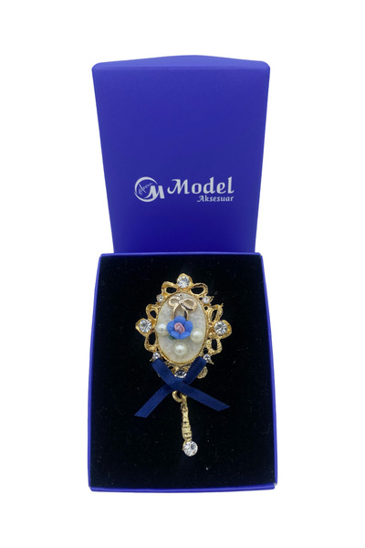 model aksesuar Çerçeve Sallantılı Tasarım Broş