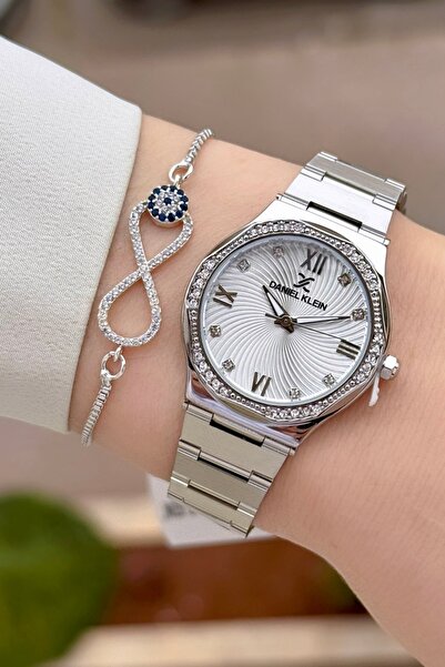 Daniel Klein Metalik Renk 2 Yıl Garantili 30 Mm Kadın Kol Saati ve Hediye Bil...