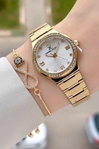 Daniel Klein Gold Renk 30 Mm Kadın Kol Saati ve Hediye Bileklik
