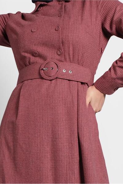 Alvina 40270 Model Dress with Belt and Buttons