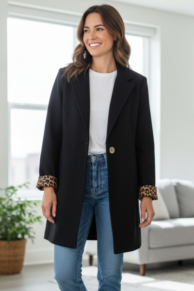 OEM Women's black animal print coat, M/L