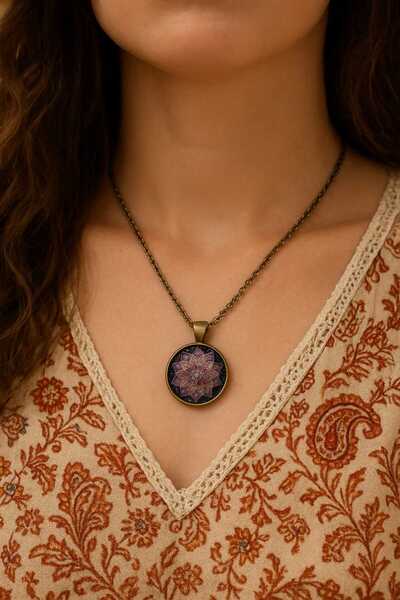 Alsade قلادة شاكرا من الكربون الزجاجي من هندسة ماندالا المقدسة