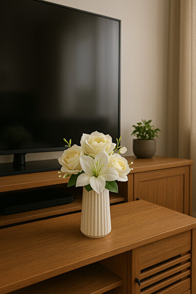 OGWANTO 7’lu Yapay Gül – Vazo İçinde Modern Dekoratif Aranjman