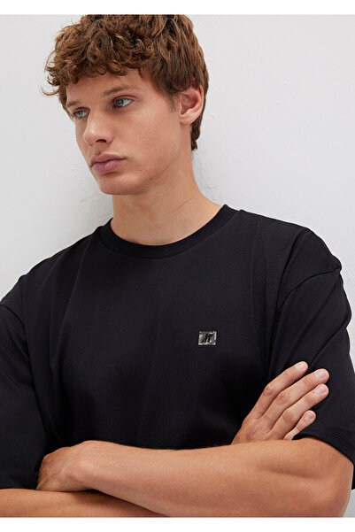 Mavi Pro Black Basic T-Shirt Relaxed Fit / Comfortable Cut 0613090-900