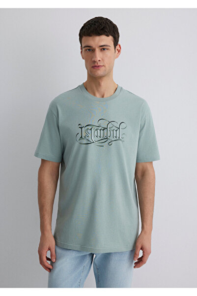 Mavi Hellgrünes T-Shirt mit Istanbul-Print, lockere Passform / bequemer Schnitt 0612991-70113