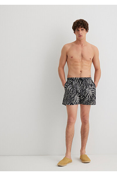 Mavi Schwarze kurze Badeshorts 0911895-900