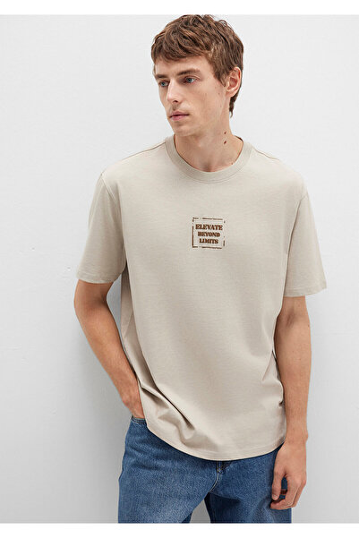 Mavi Bedrucktes beiges T-Shirt mit lockerer Passform / lockerer, bequemer Schnitt 0612837-70039