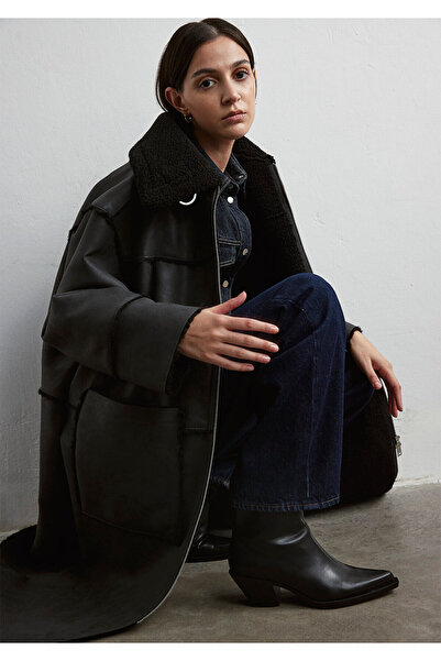 Mavi Palton din piele artificială cu detalii sherpa Loose Fit / Loose Confortabil croială 1110572-900