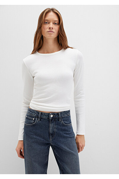 Mavi Ecrufarbenes Basic-T-Shirt mit langen Ärmeln, passend für den Körper 1613040 -70057