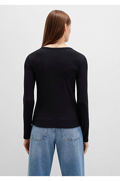 Mavi Langärmliges schwarzes Basic-T-Shirt mit Fitted/Fitted-Fit 1613040 -900