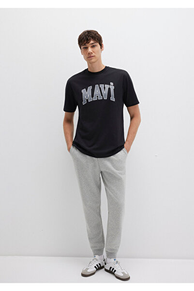 Mavi Schwarzes T-Shirt mit Logo-Print, lockere Passform 0611711-900