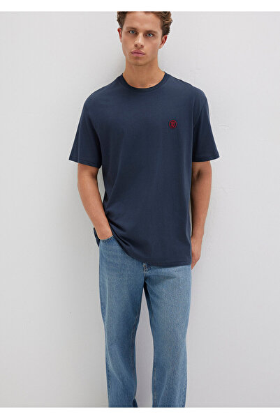 Mavi Marineblaues T-Shirt mit Siegellogo-Stickerei, lockere Passform / lockerer, bequemer Schnitt 067074-33207