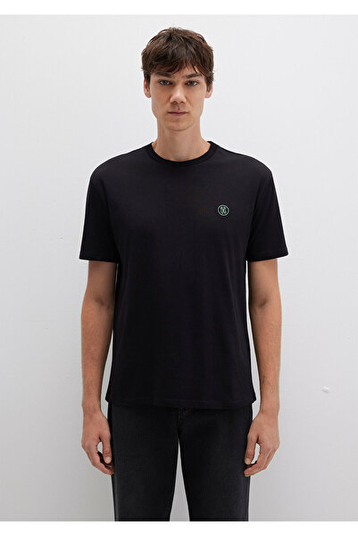 Mavi Czarny T-shirt z haftowanym logo Seal, luźny krój 067074-900