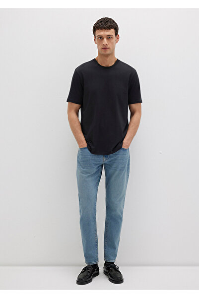 Mavi Schwarzes T-Shirt aus Bio-Baumwolle, reguläre Passform 066483 -900