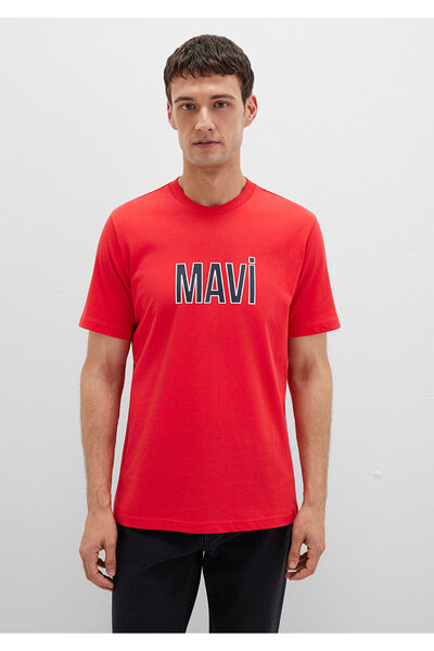 Mavi Rotes T-Shirt mit Logo-Print, normale Passform / normaler Schnitt 066842-33099