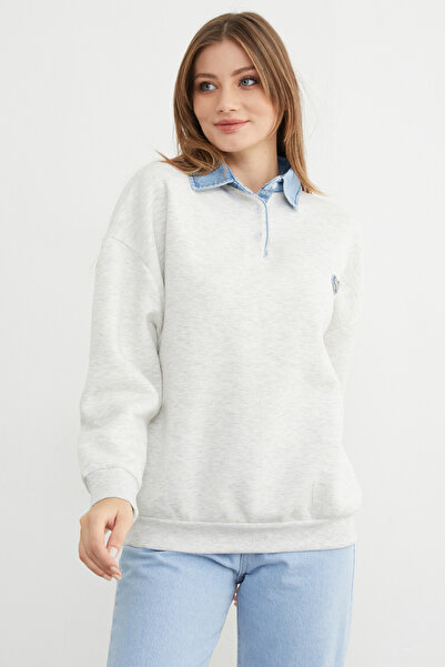 Fulla Moda 3 Thread Heart Embroidered Polo Neck Denim Detailed Sweatshirt