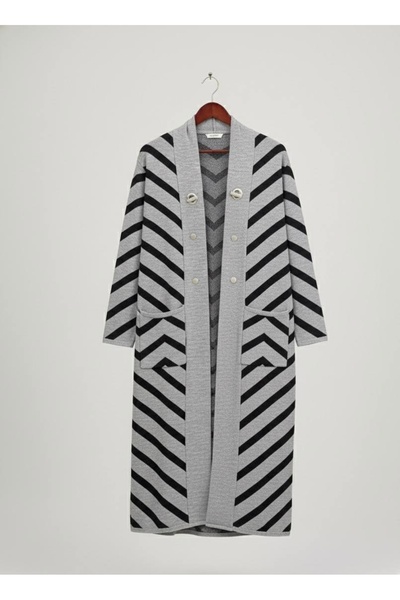 YusGos Women's Hijab Button Detailed Long Striped Cardigan Gray Standard