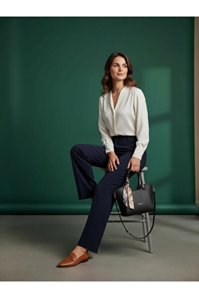 GOLDEN POLO YUMUŞAK DERİ YÜKSEK KALİTE EL VE OMUZ ÇANTASI FULARLI