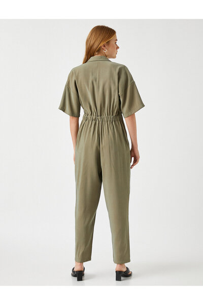 Koton Kurzärmliger Overall mit elastischem Bund und Knöpfen