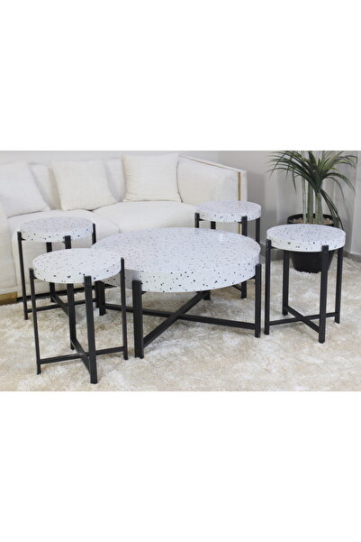Almonfared table set