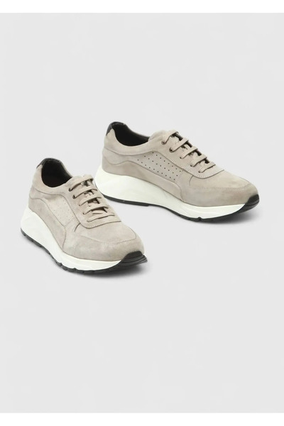 Ramsey Αθλητικά παπούτσια σε μπεζ σουέντ